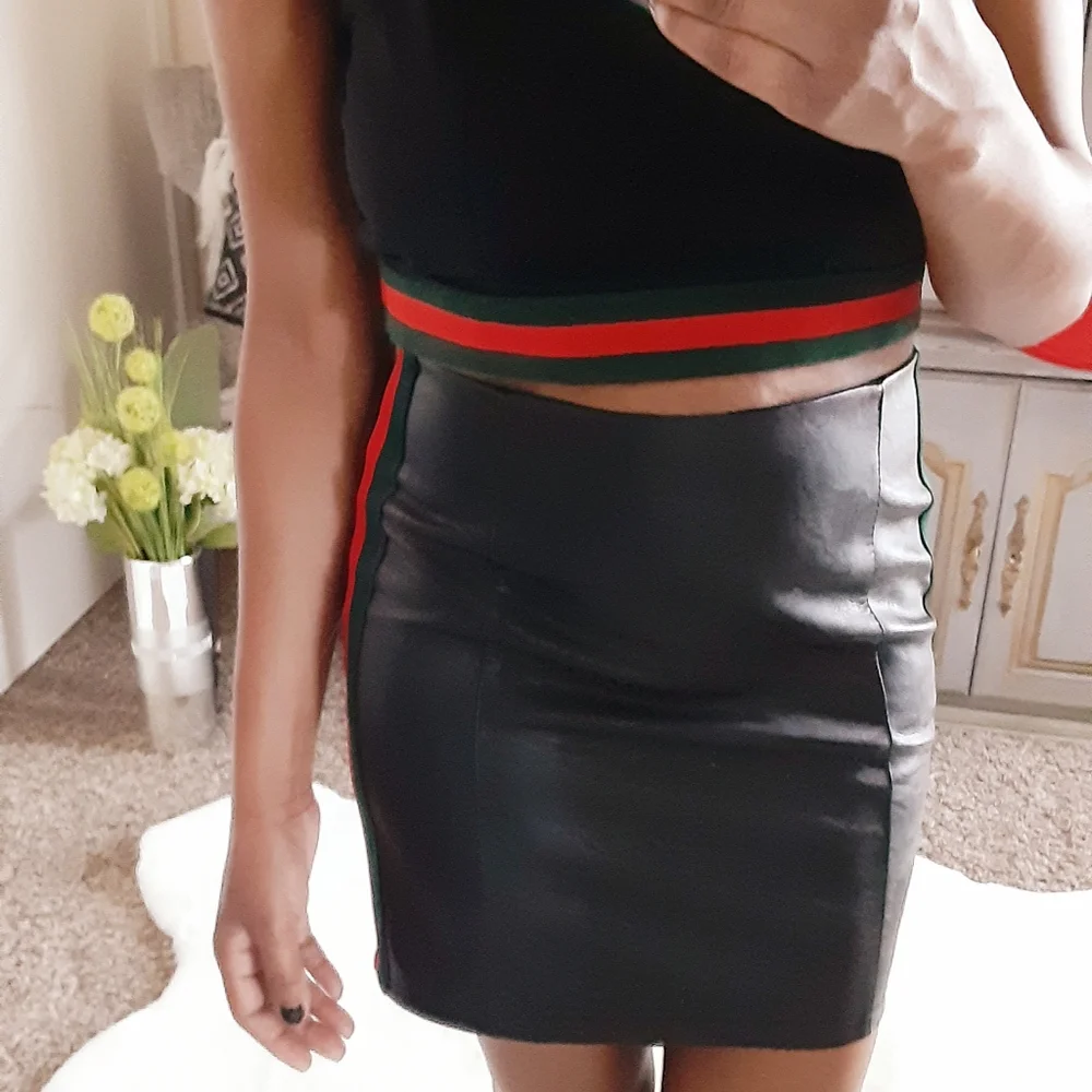 Faux Leather Mini Striped Skirt Black Size S